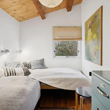 Naema - 1km From The Sea By Interhome