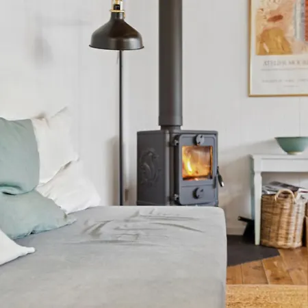 Naema - 1km From The Sea By Interhome